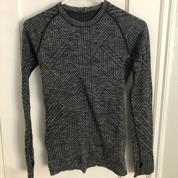lululemon athletica Other - Lulu Lemon Women’s long sleeve charcoal grey